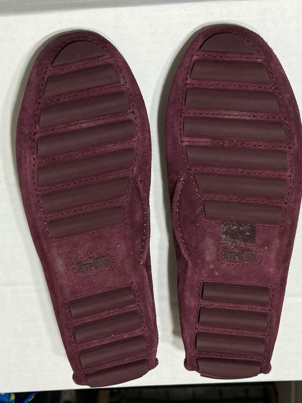 Coach Women's Suede Loafers in Burgundy size 9 - Picture 3 of 4